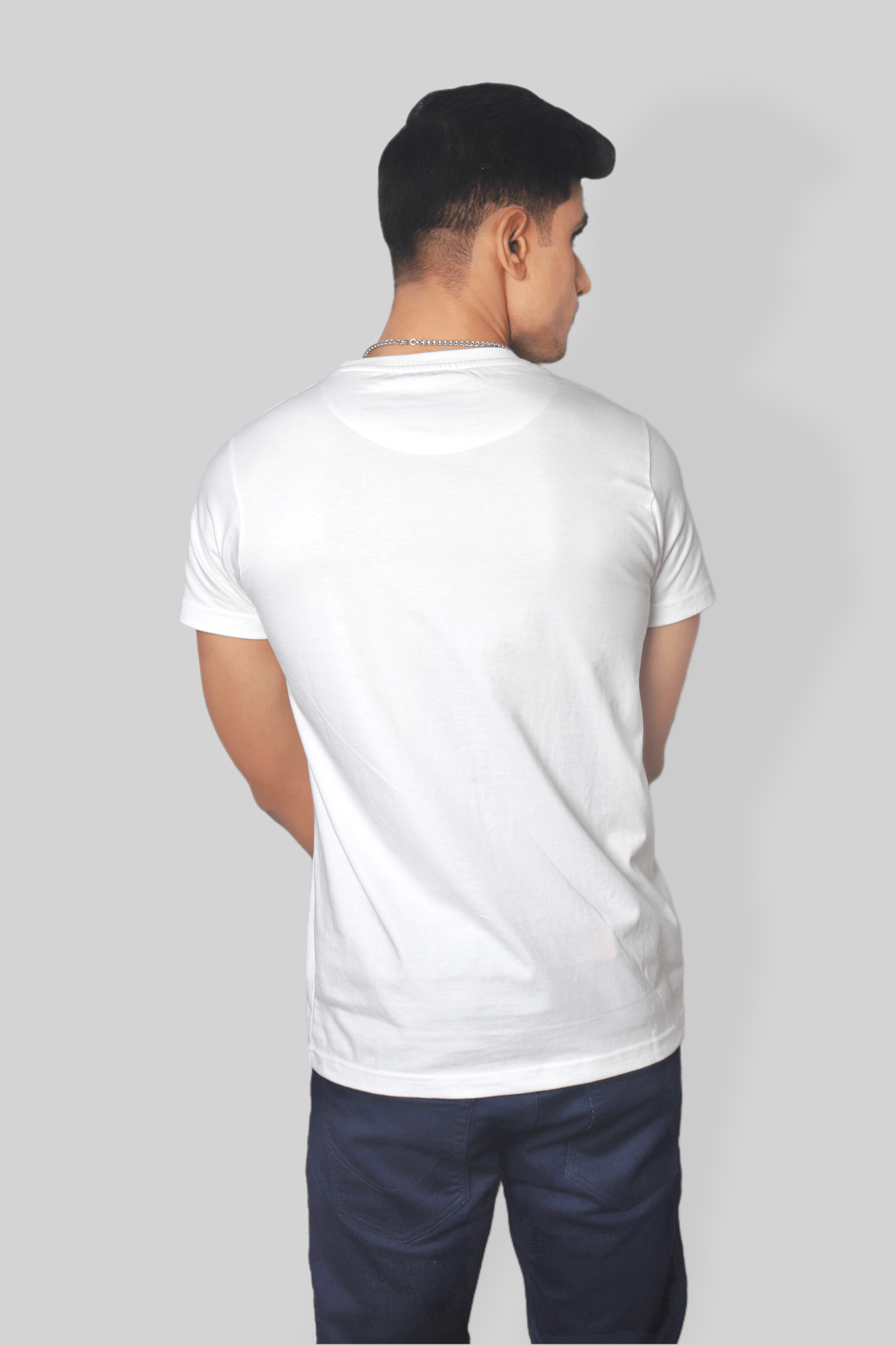 Solid White plain Round Neck Cotton Tshirt for men