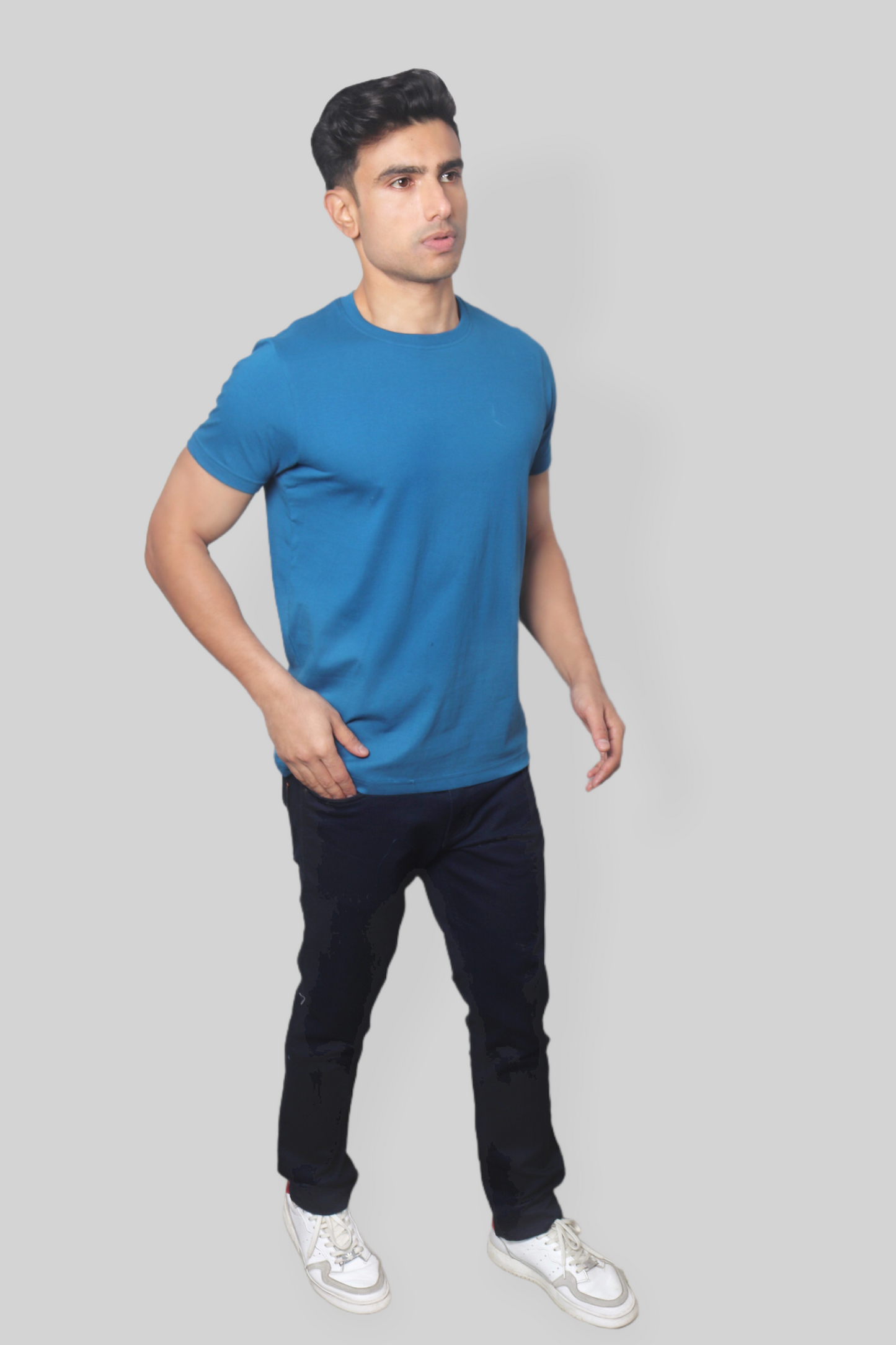 Solid Peacock Blue plain Round Neck Cotton Tshirt for men