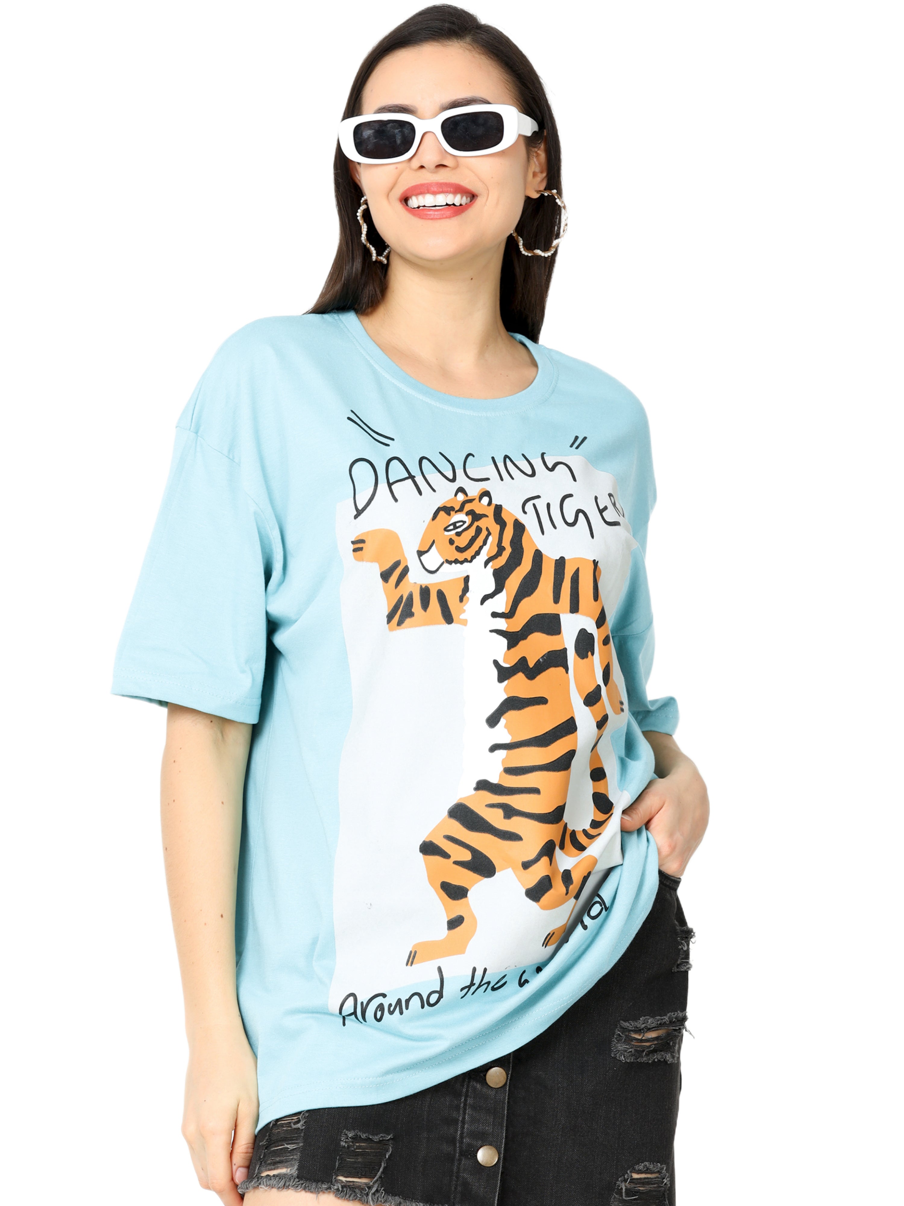 Light blue dancing tiger Printed Oversized T-shirt for Women