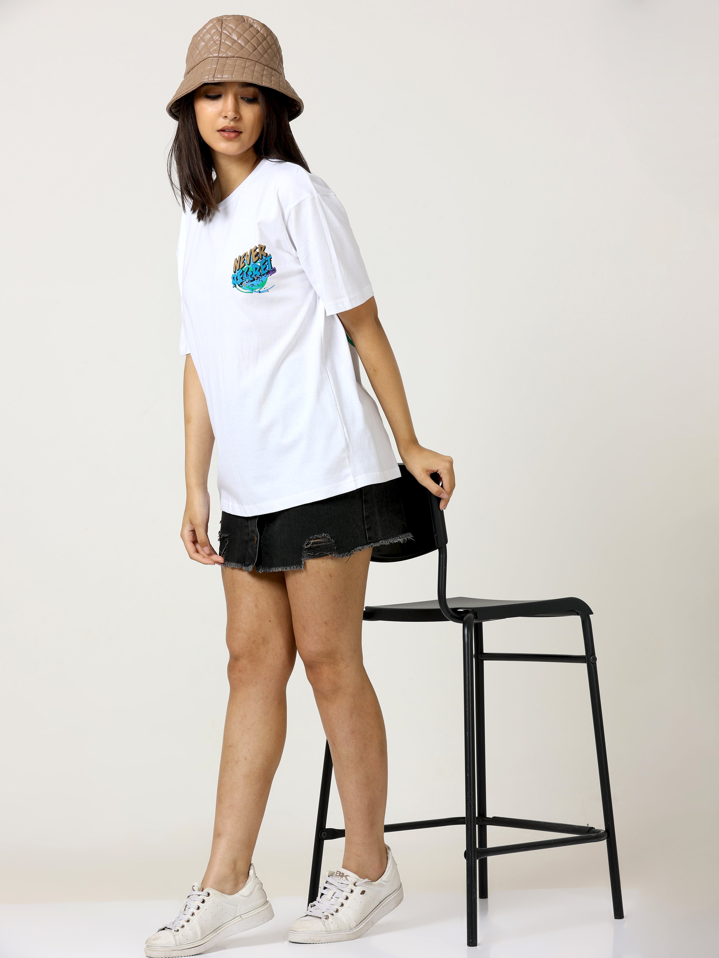 White Never Regret Printed Oversized T-shirt - UNISEX