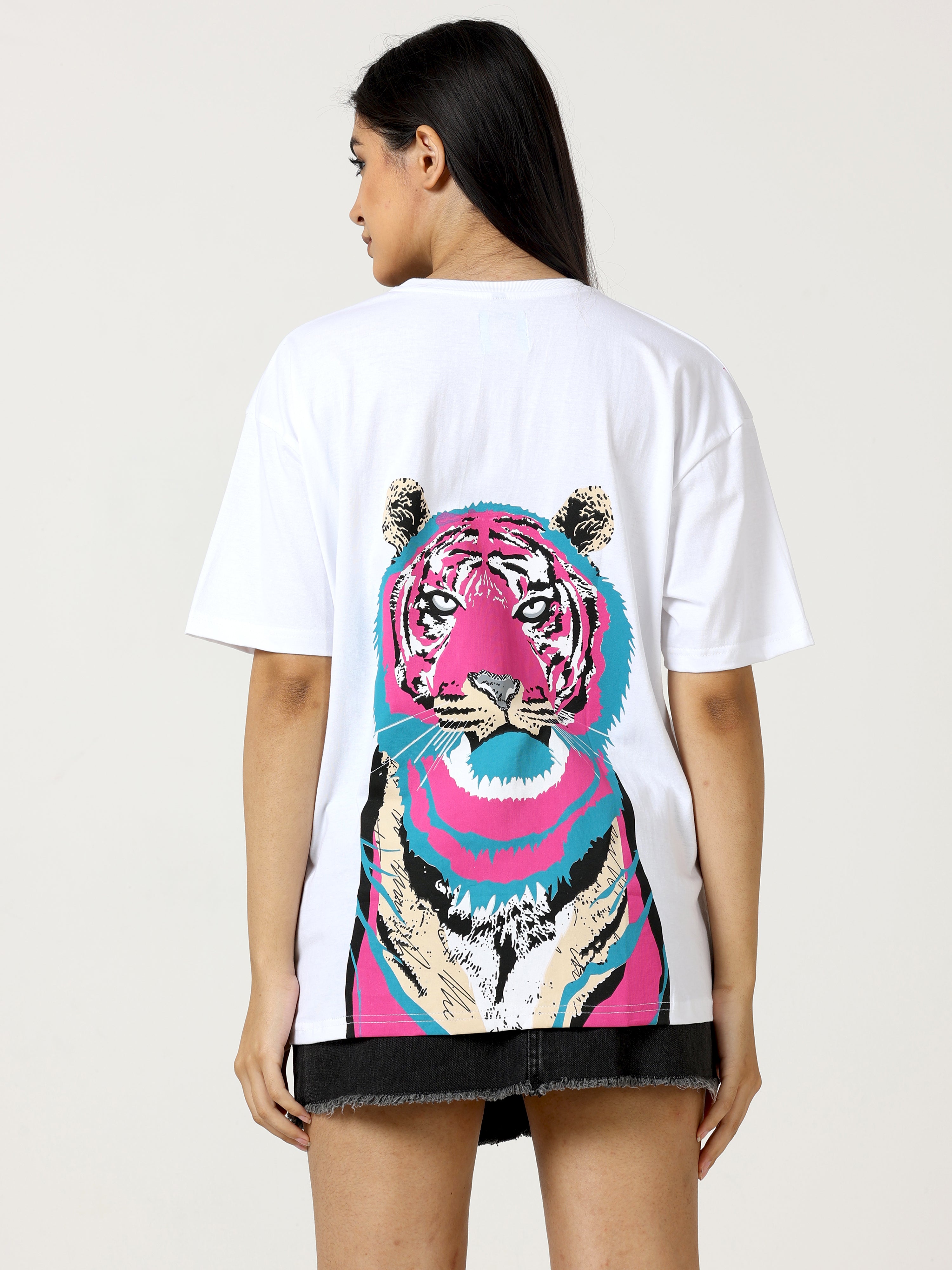 White Love Alba Back tiger Printed Oversized T-shirt - UNISEX