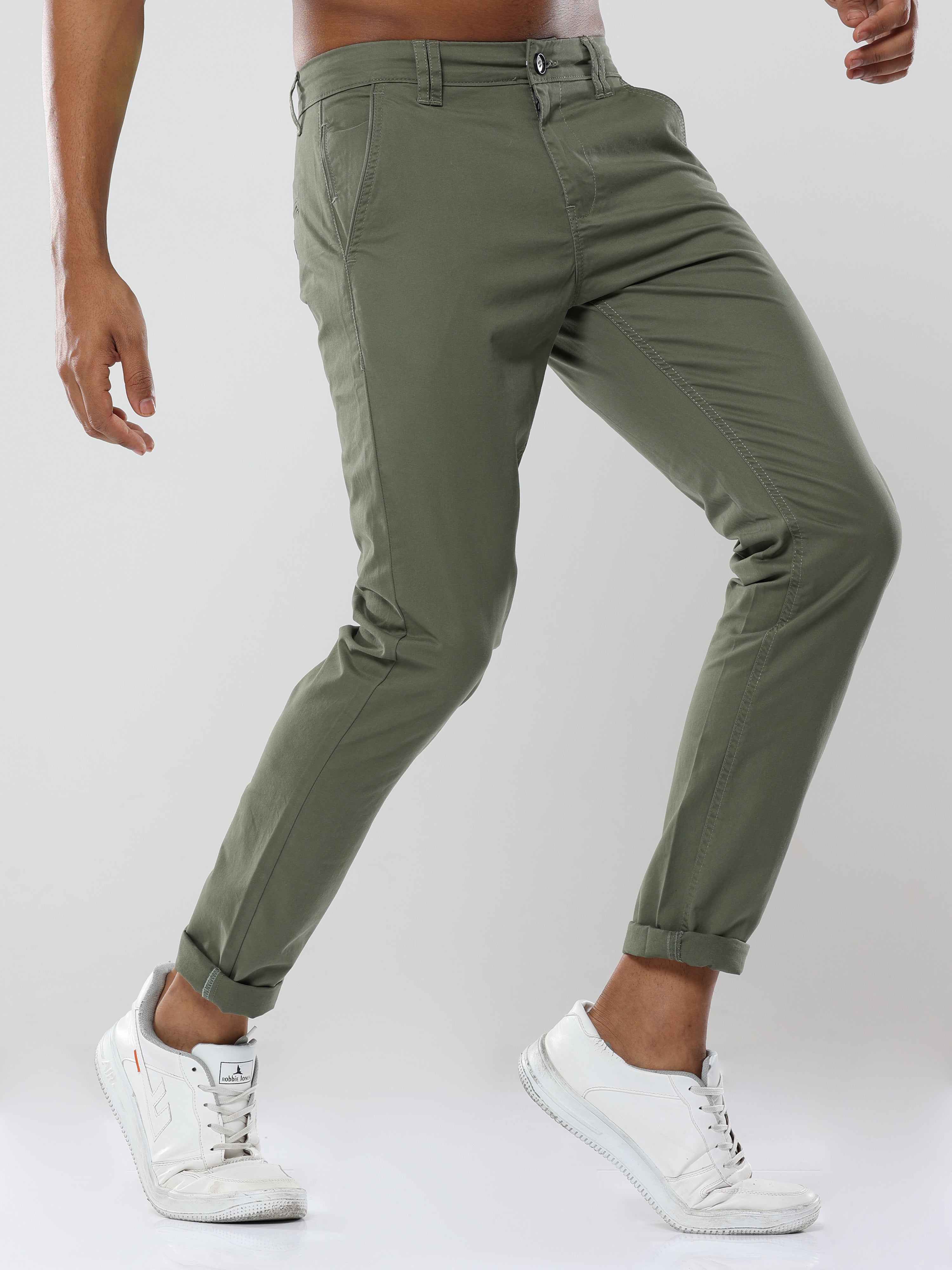 Buy HIGHLANDER Men Olive Green Tapered Fit Chinos - Trousers for Men  2425353 | Myntra