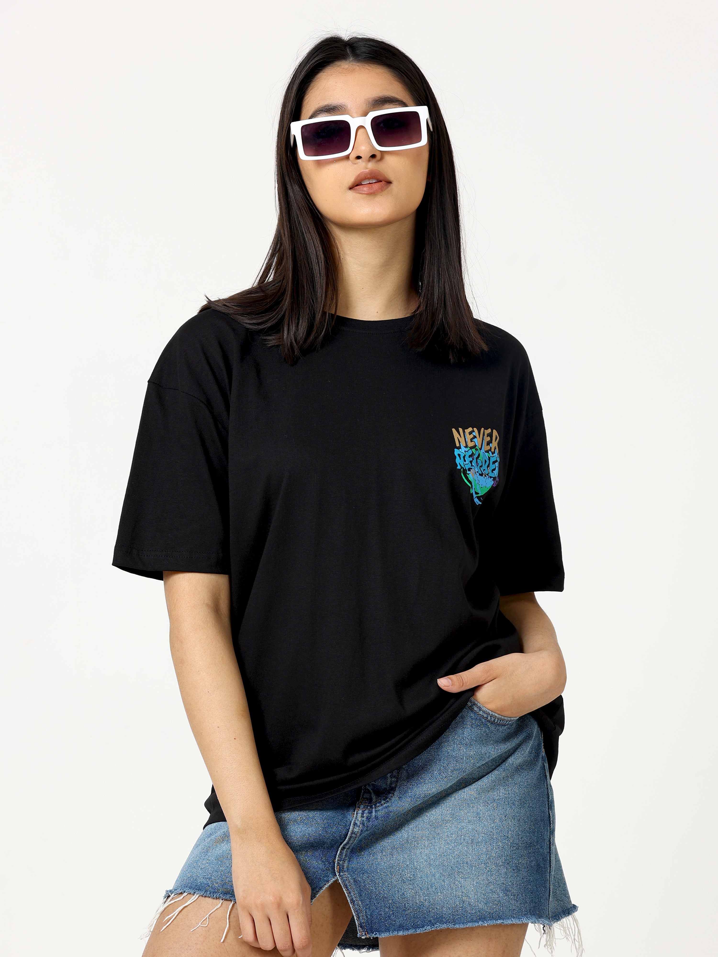 Black Never Regret Printed Oversized T-shirt - UNISEX