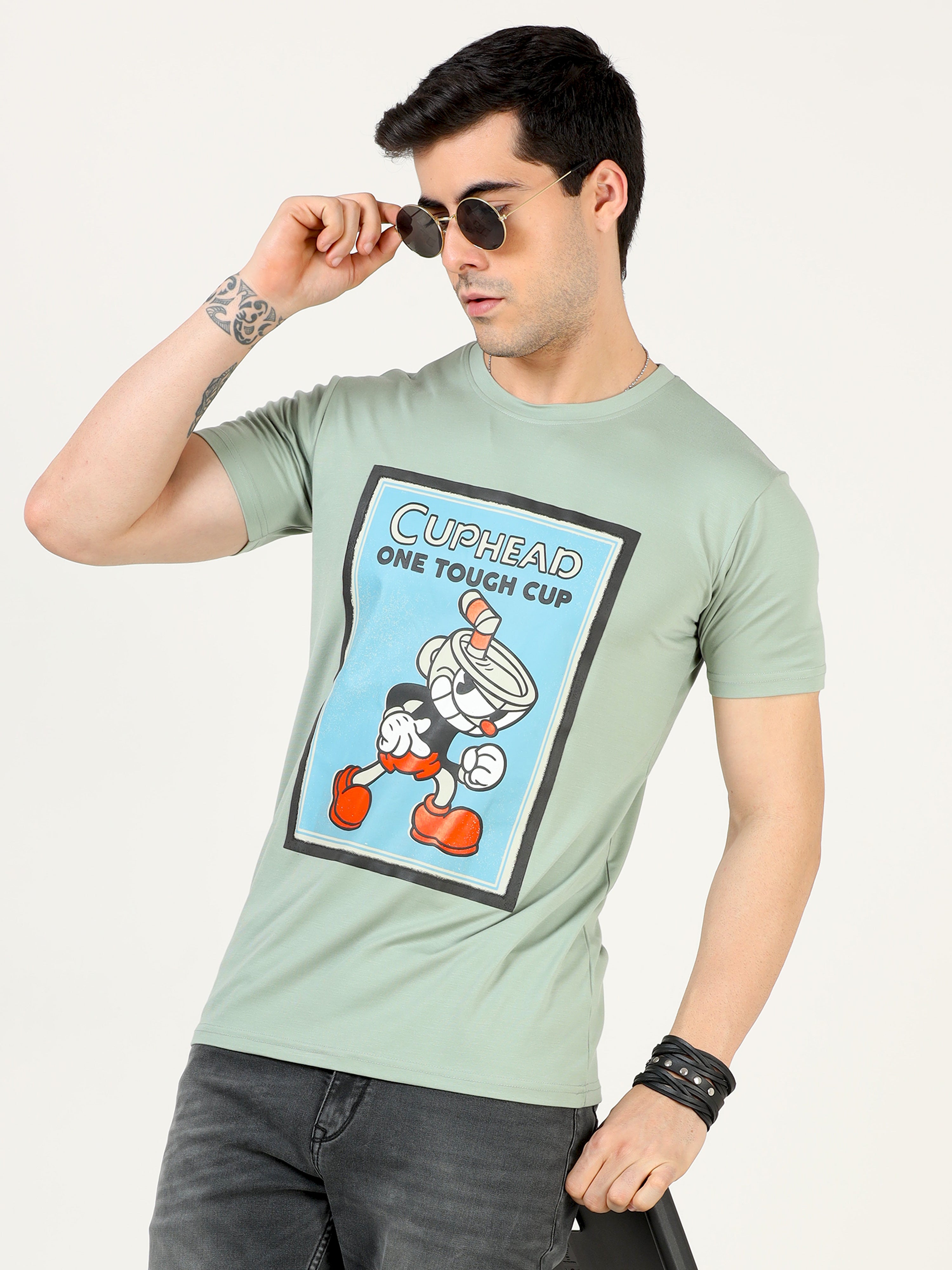 تي شيرت رجالي كلاسيكي إيطالي مطبوع عليه شعار Cuphead باللون الأخضر البحري