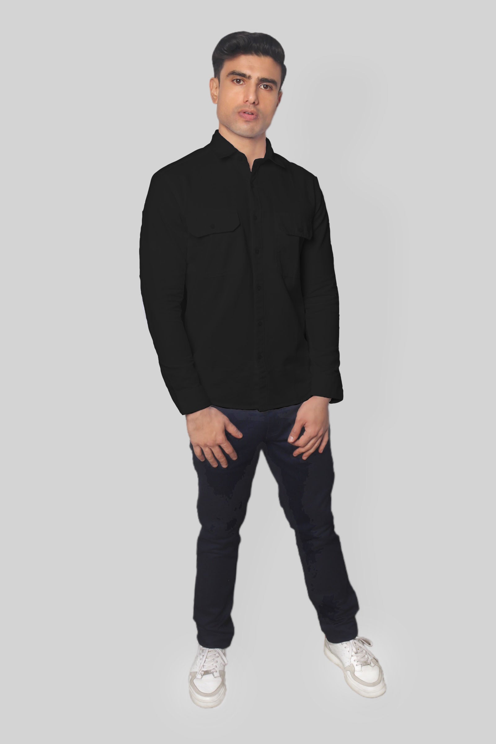 Black double pocket denim shirt for men’s