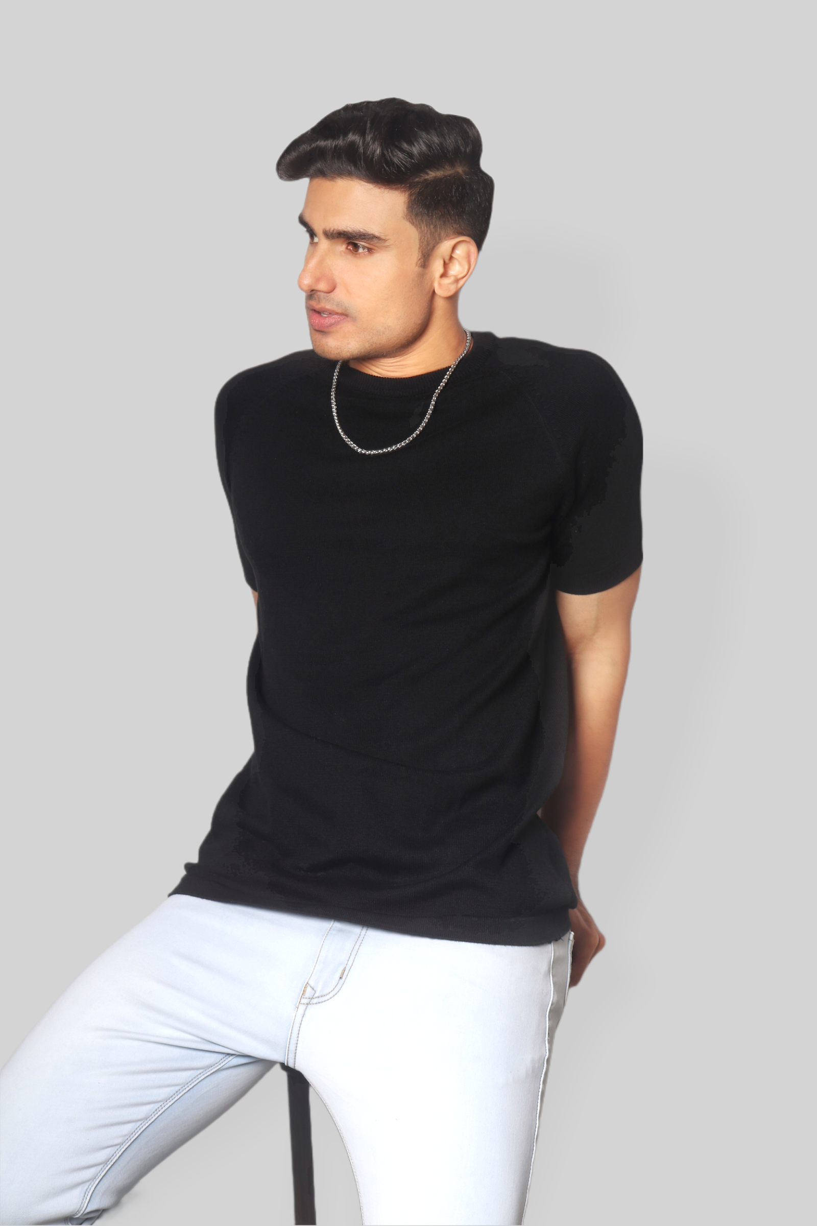 Black Half Sleeve Flat Knit Rough neck T-Shirt