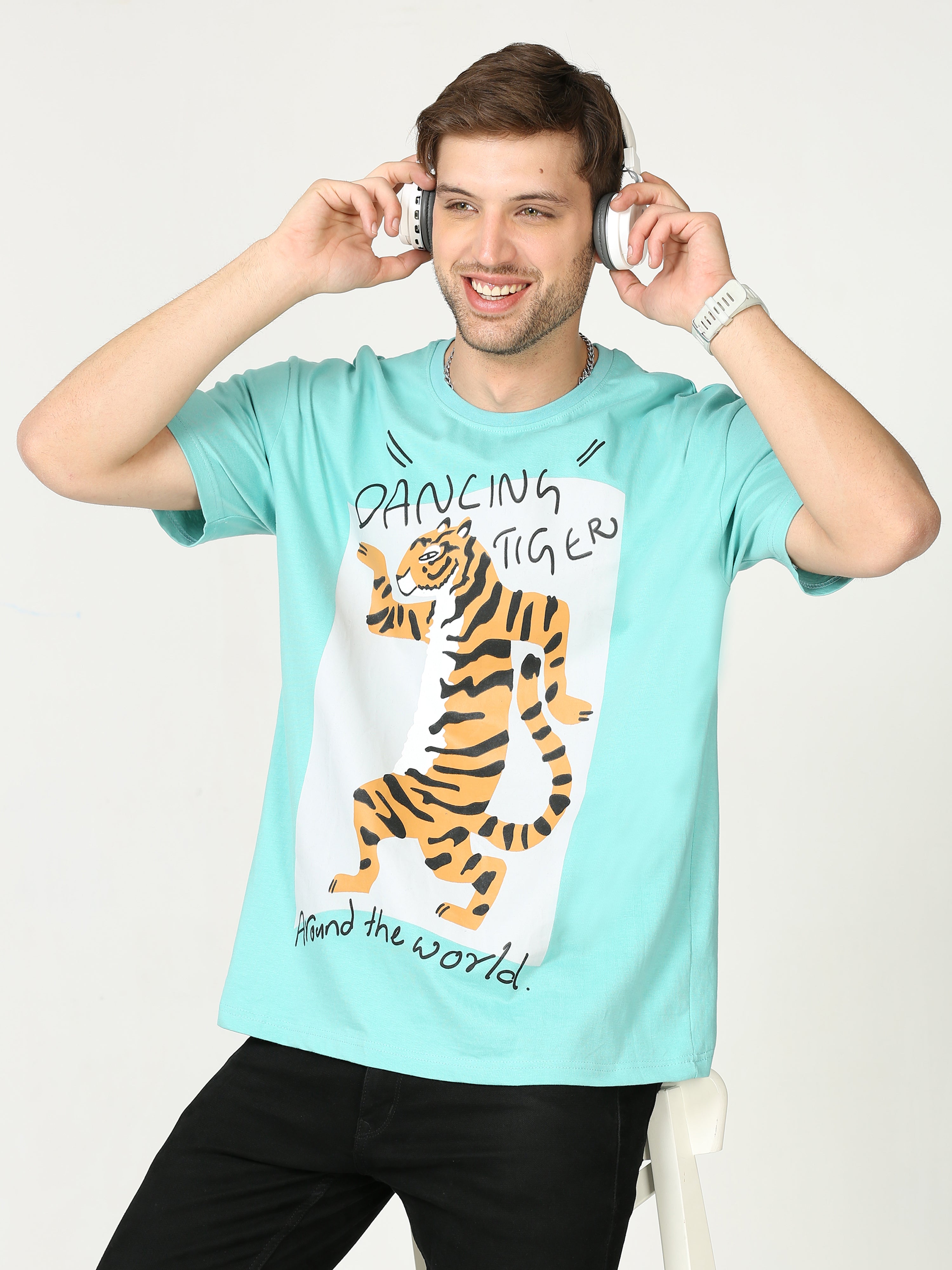 Aqua marine dancing tiger Printed Oversized T-shirt