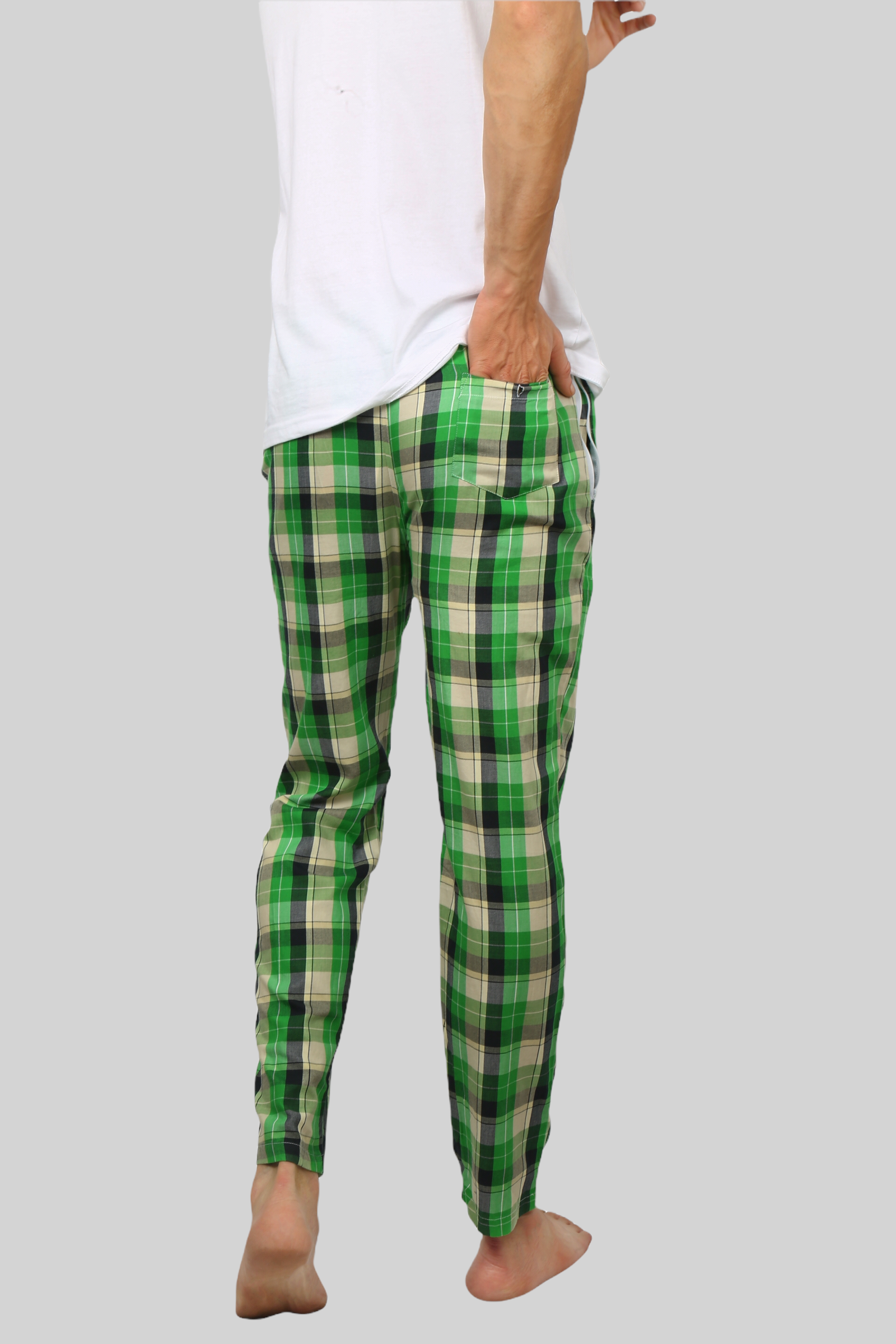 Green soft and super comfortable checkered pajamas for men