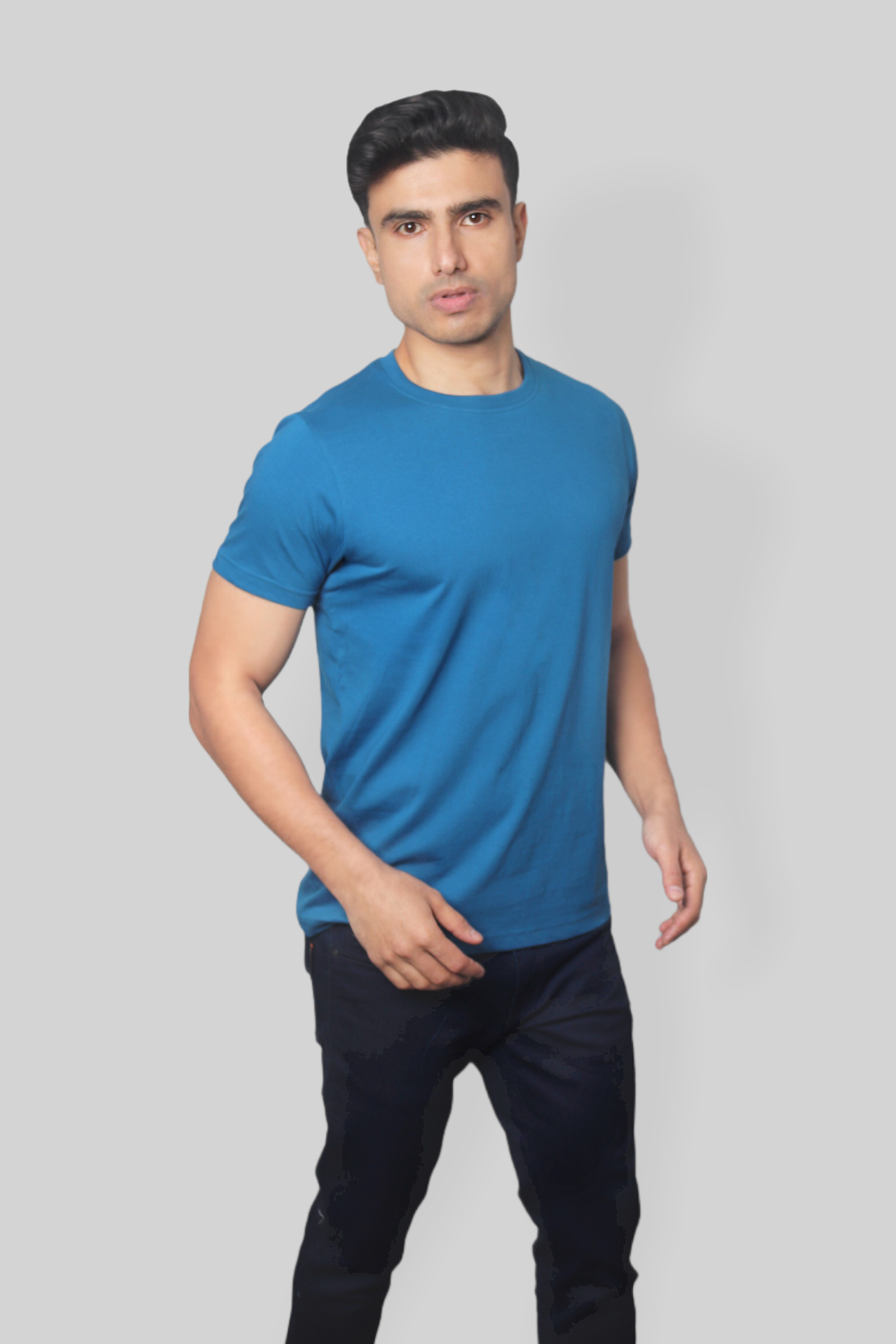 Solid Peacock Blue plain Round Neck Cotton Tshirt for men